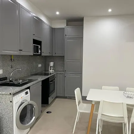 Apartamento, Praca Dom Duarte 8, Viseu, Portugal * Viseu