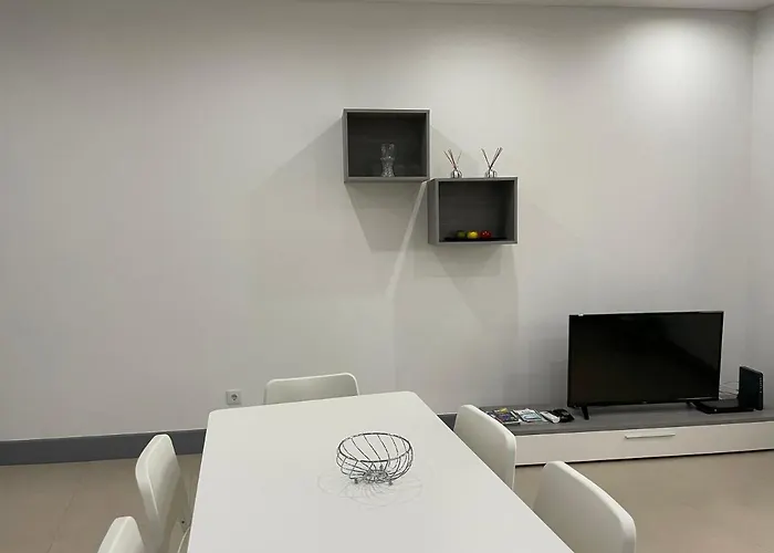 Apartamento, Praca Dom Duarte 8, Viseu, Portugal