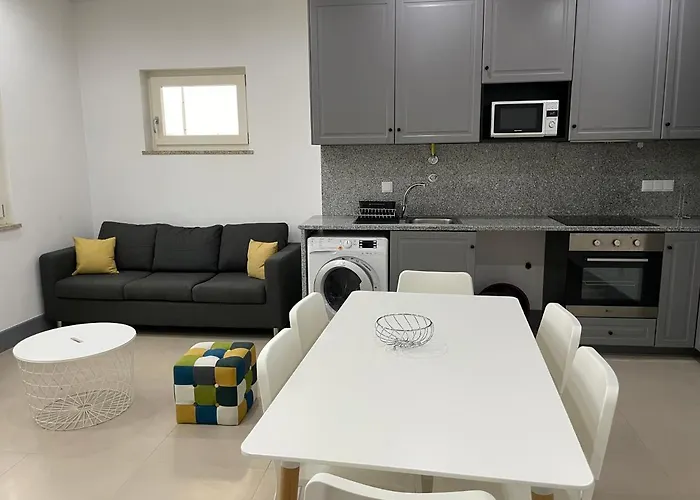 Apartamento, Praca Dom Duarte 8, Viseu, Portugal ויסאו